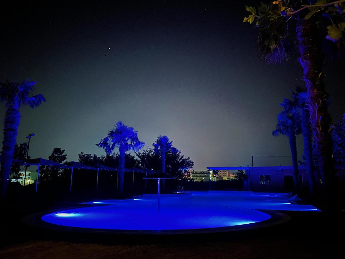 Hotel Qetesia-Te Indriti Velipojë 外观 照片