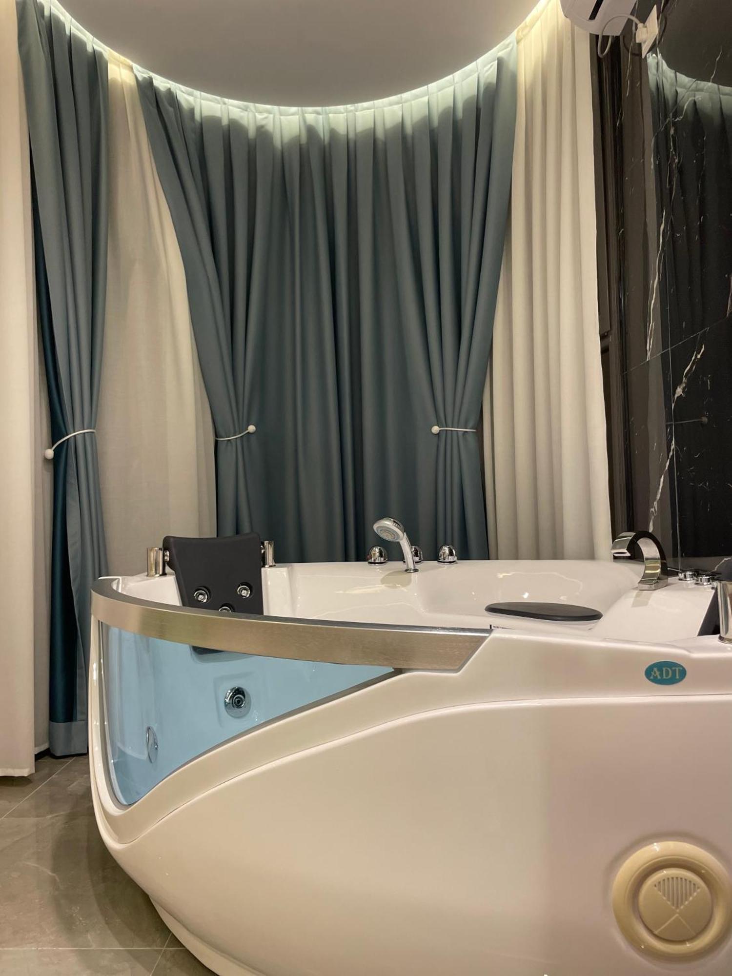 Hotel Qetesia-Te Indriti Velipojë 外观 照片