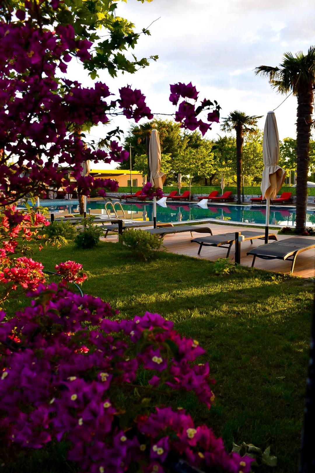 Hotel Qetesia-Te Indriti Velipojë 外观 照片