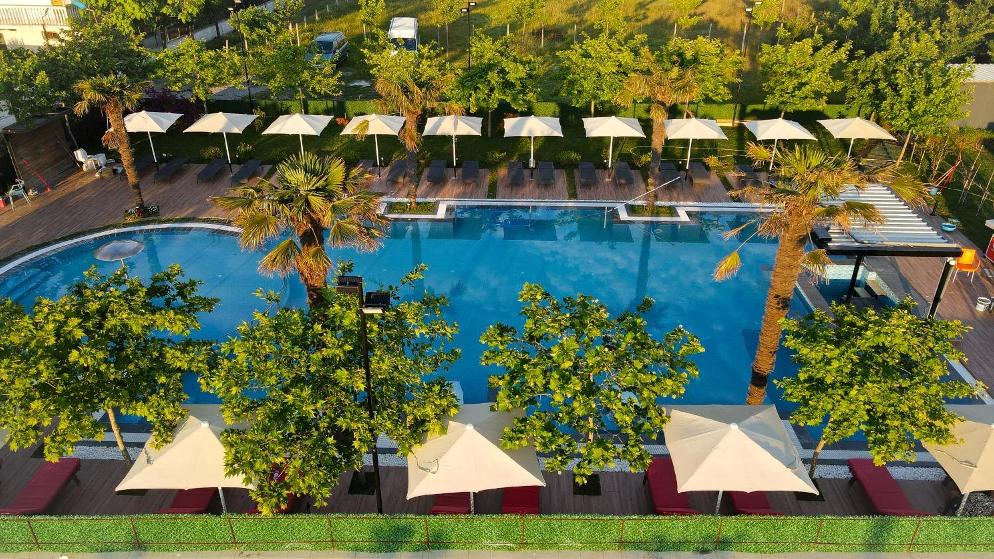 Hotel Qetesia-Te Indriti Velipojë 外观 照片