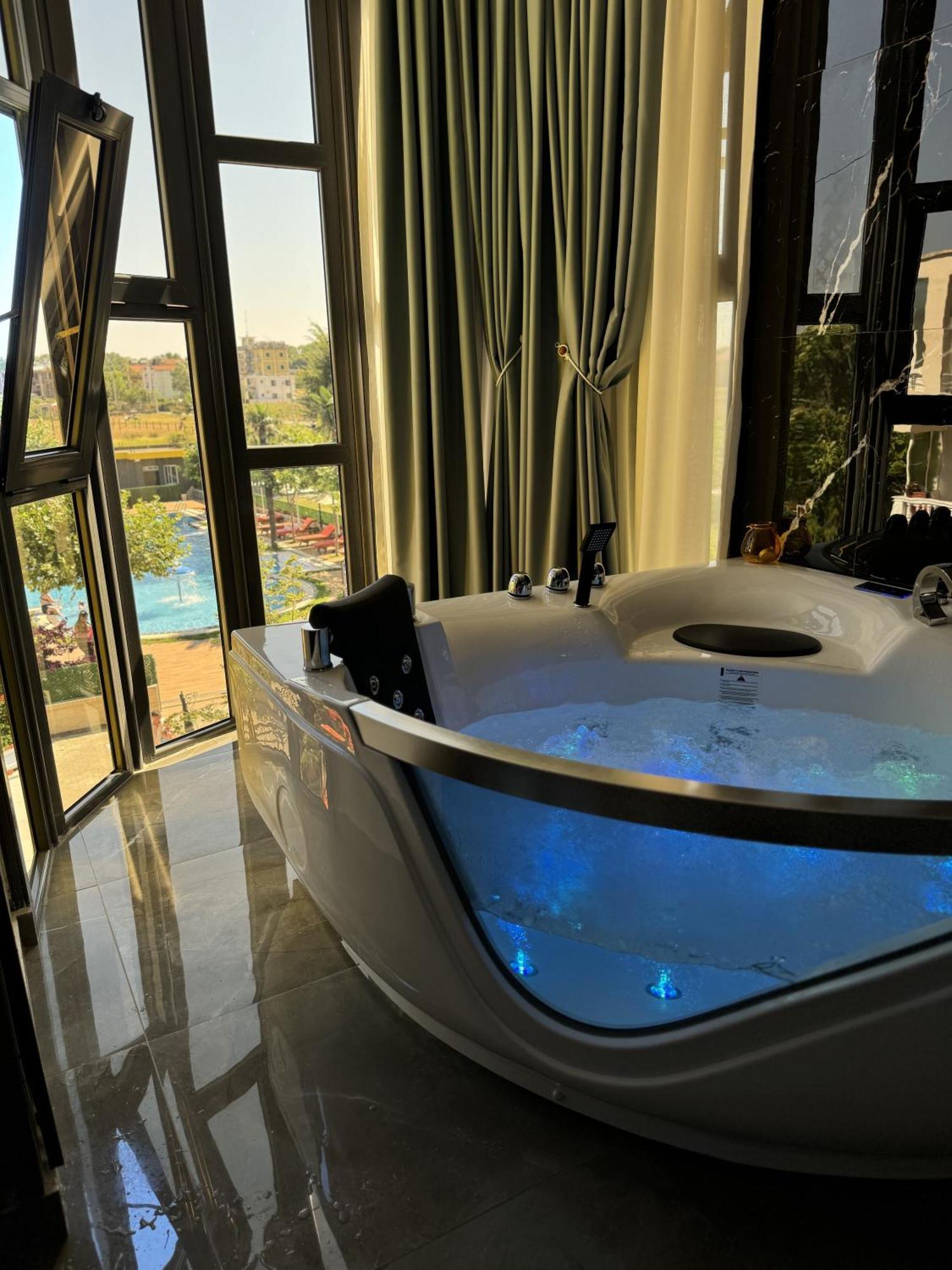 Hotel Qetesia-Te Indriti Velipojë 外观 照片