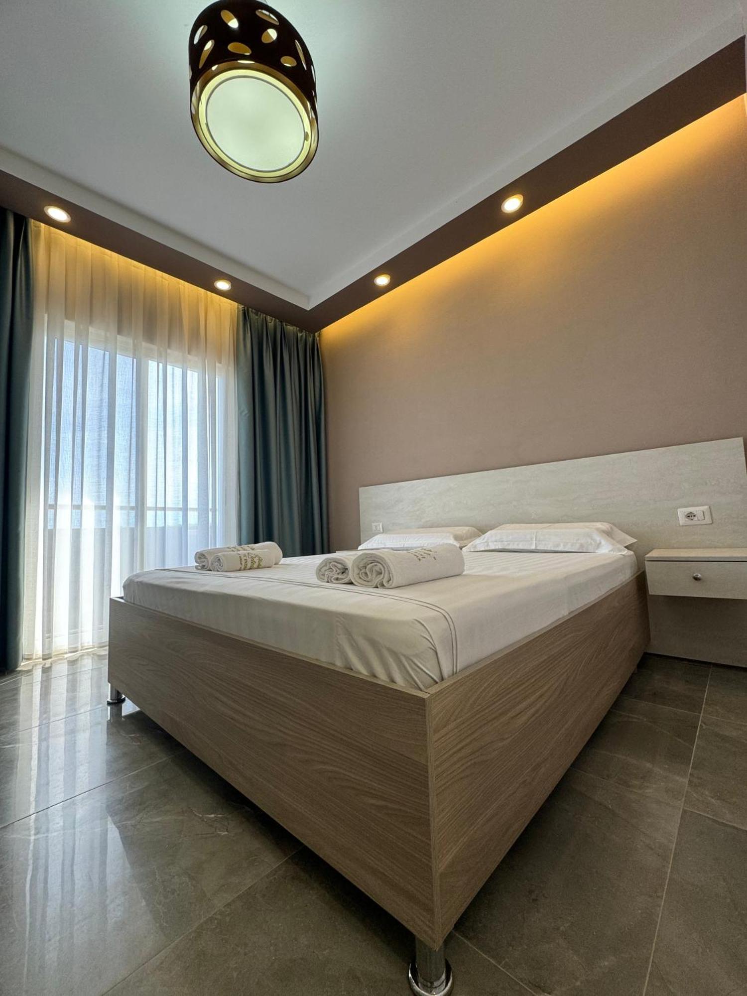 Hotel Qetesia-Te Indriti Velipojë 外观 照片
