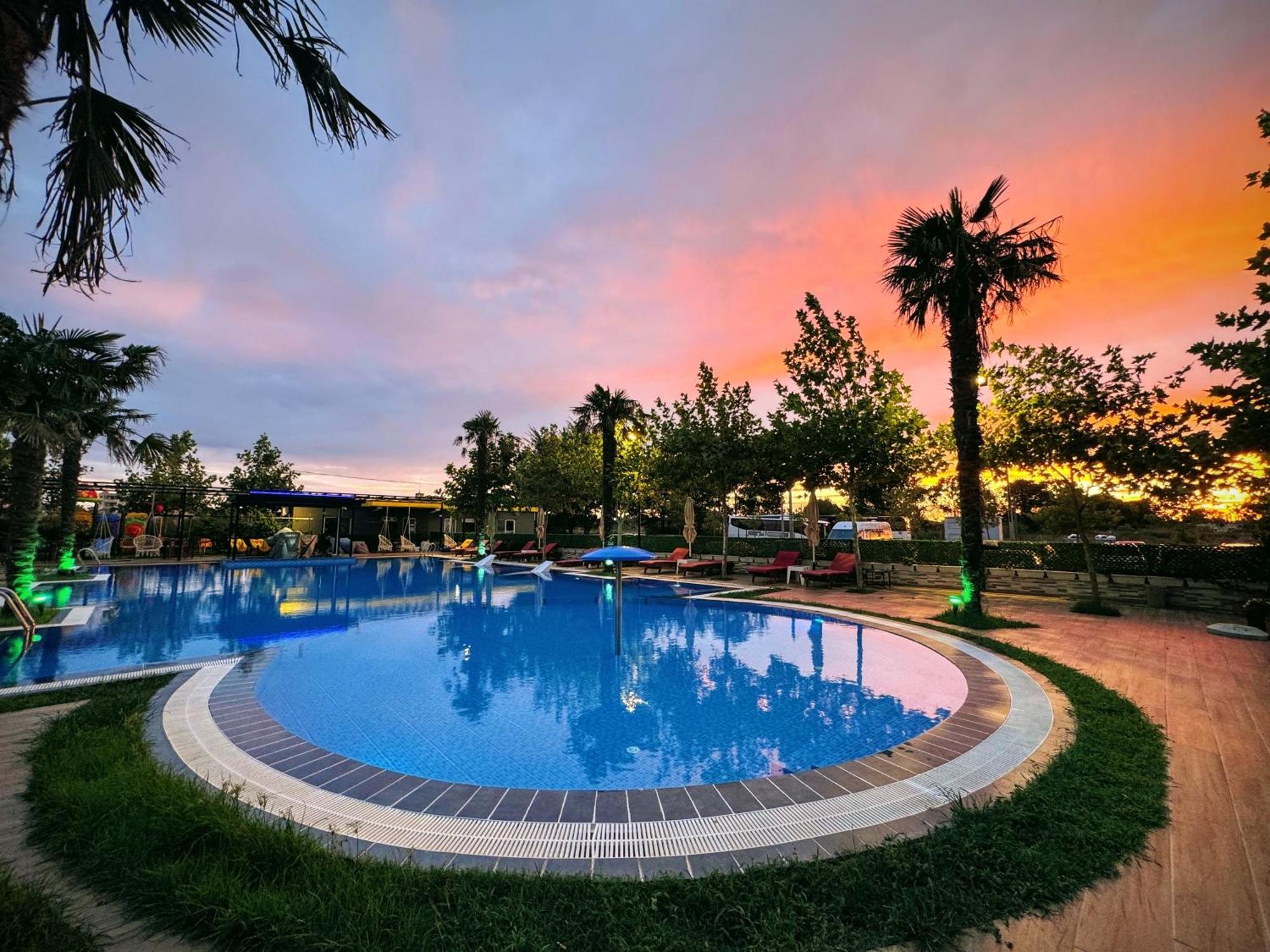 Hotel Qetesia-Te Indriti Velipojë 外观 照片